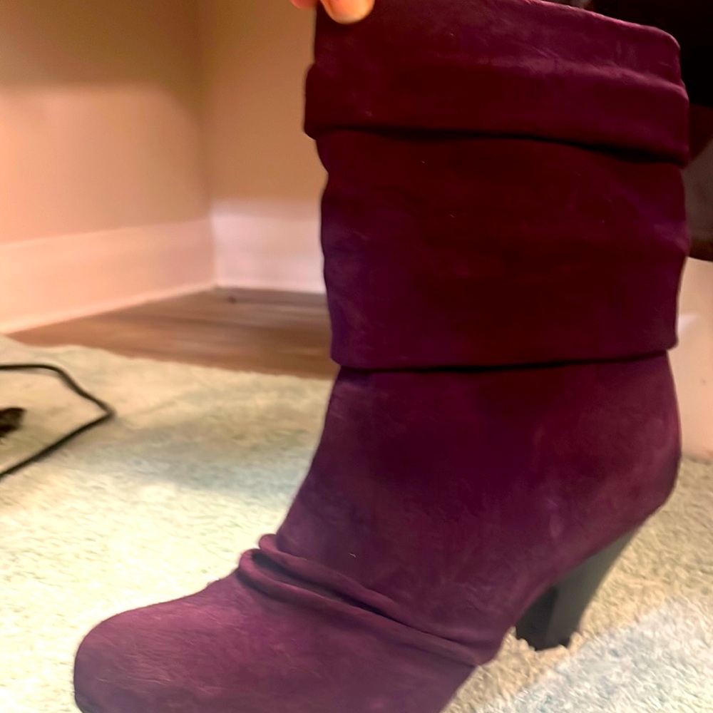 Jessica Simpson Cornelia plum boots
